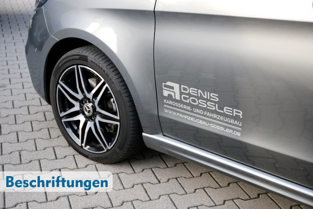 Folienbeschriftung auf Fahrzeugtür